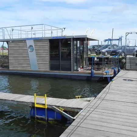 Dom Na Wodzie Houseboat Gdansk, Old Town *